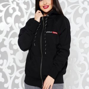 stables-castle-broderie